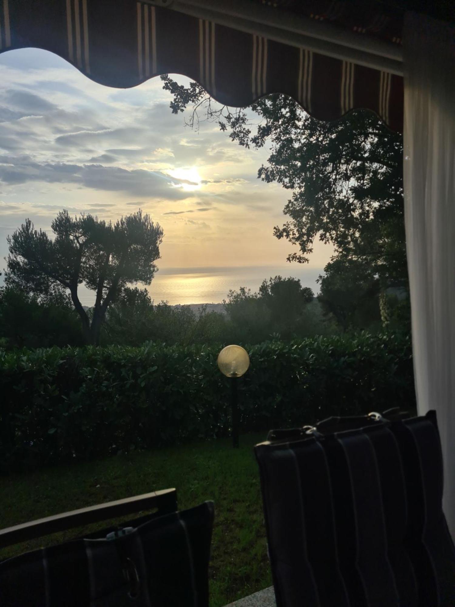 Casa Merea 16 Costa d'Oneglia Екстер'єр фото